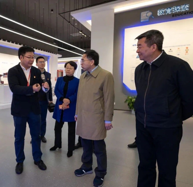 科技部直属机关党委常务副书记部巡视办主任崔玉亭调研中以常州创新园