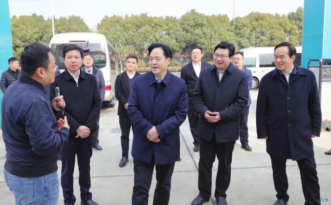陈金虎调研“两湖”创新区建设  加快提升产业创新能力 打造更高品质现代化城市
