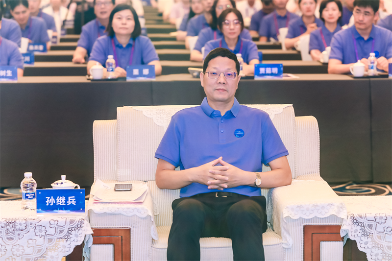 江苏省人民政府台湾事务办公室副主任孙继兵