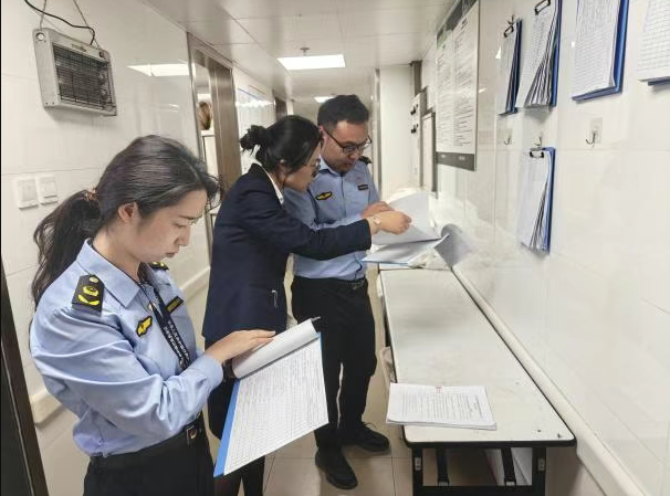 区市场监管局圆满完成2025年江苏省和美乡村篮球赛（村BA）暨六省农民篮球邀请赛食品安全保障工作