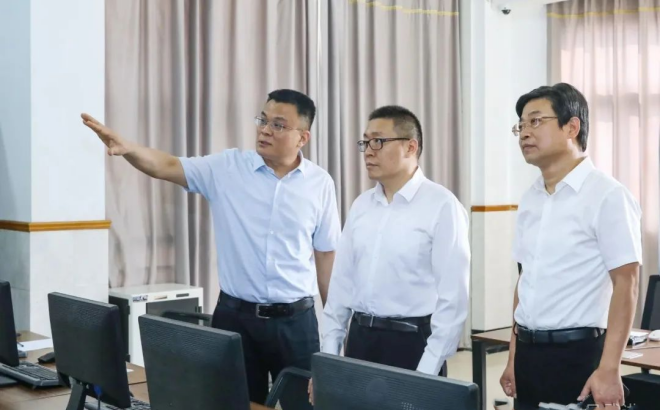 沈东检查高考准备工作  全力做好考务组织 护航高考平稳顺利