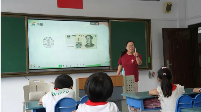 武进学子赵灵艳，选了特殊专业！