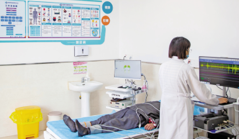 “医”路相伴 为慢病患者撑起“健康伞”