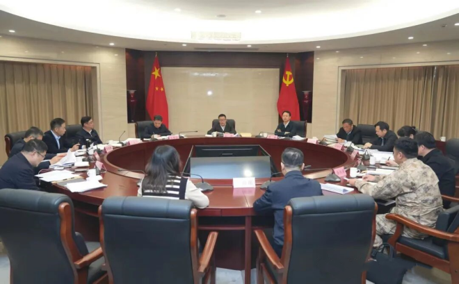 区委常委会召开会议
