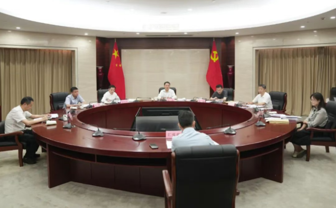 区政府第59次常务会议召开