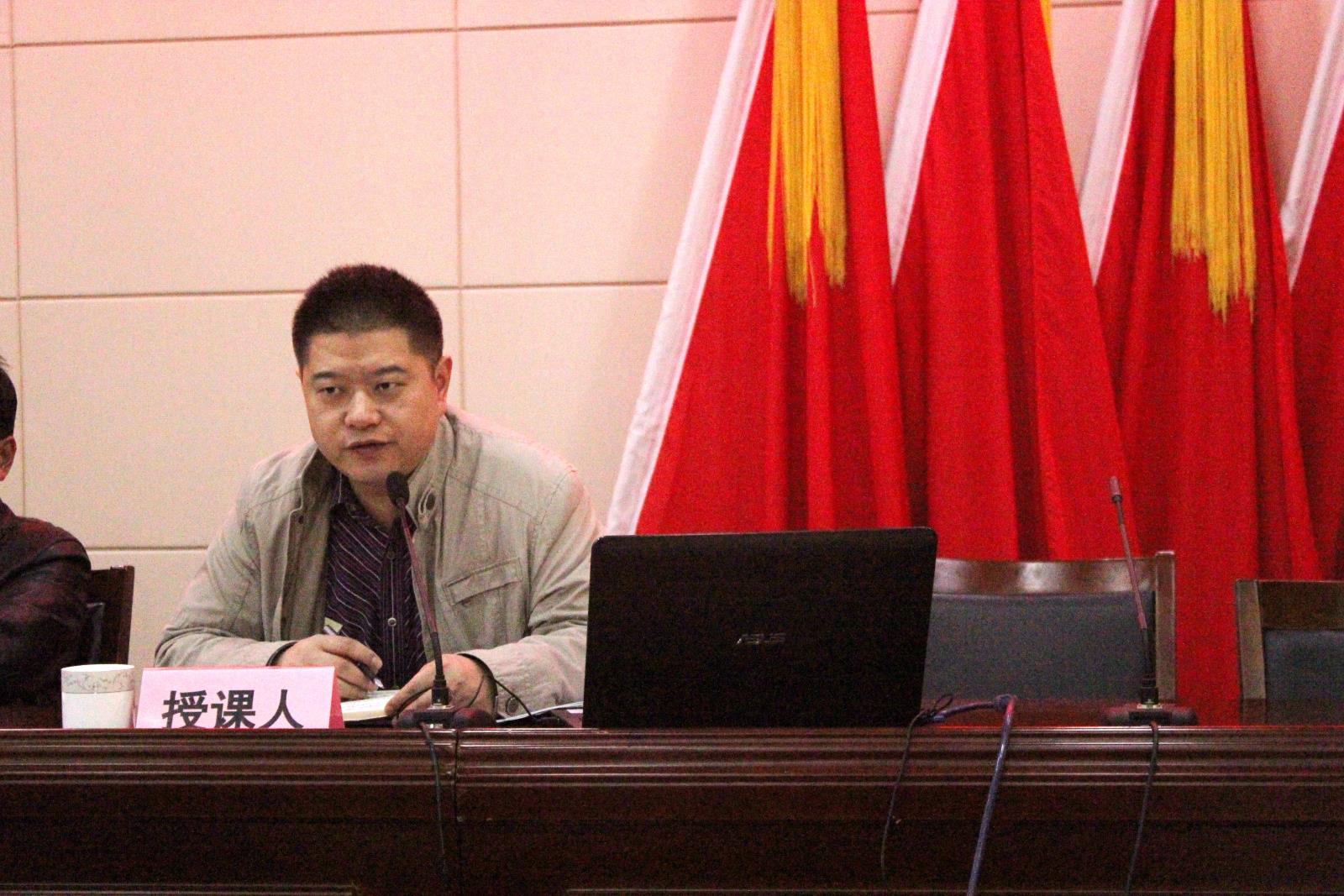 潘俊.JPG