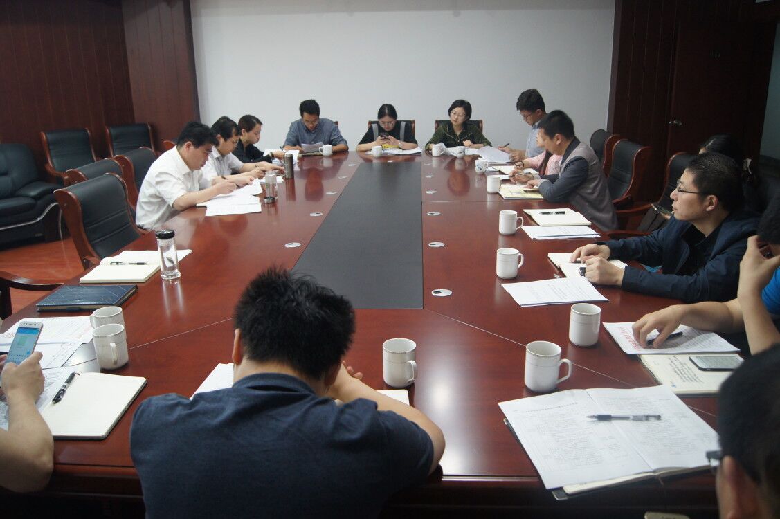 特色强镇联络员会议.jpg