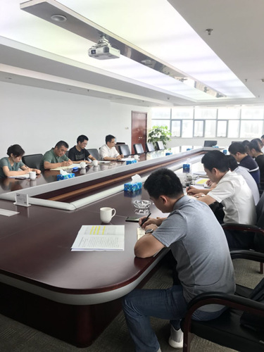 西太湖召开集体土地短期租赁推进会议7.31_副本.jpg